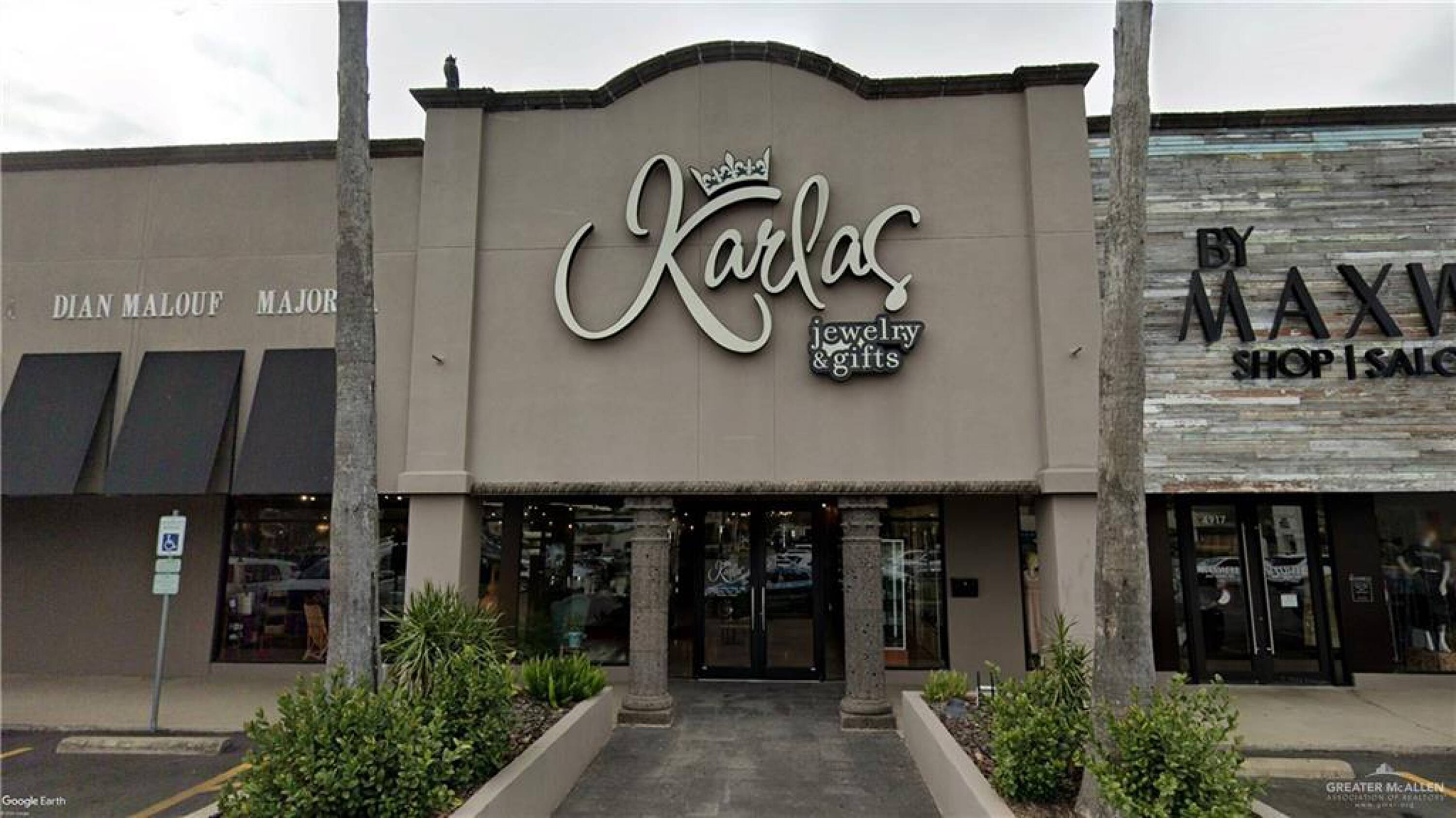 Retail Space Available